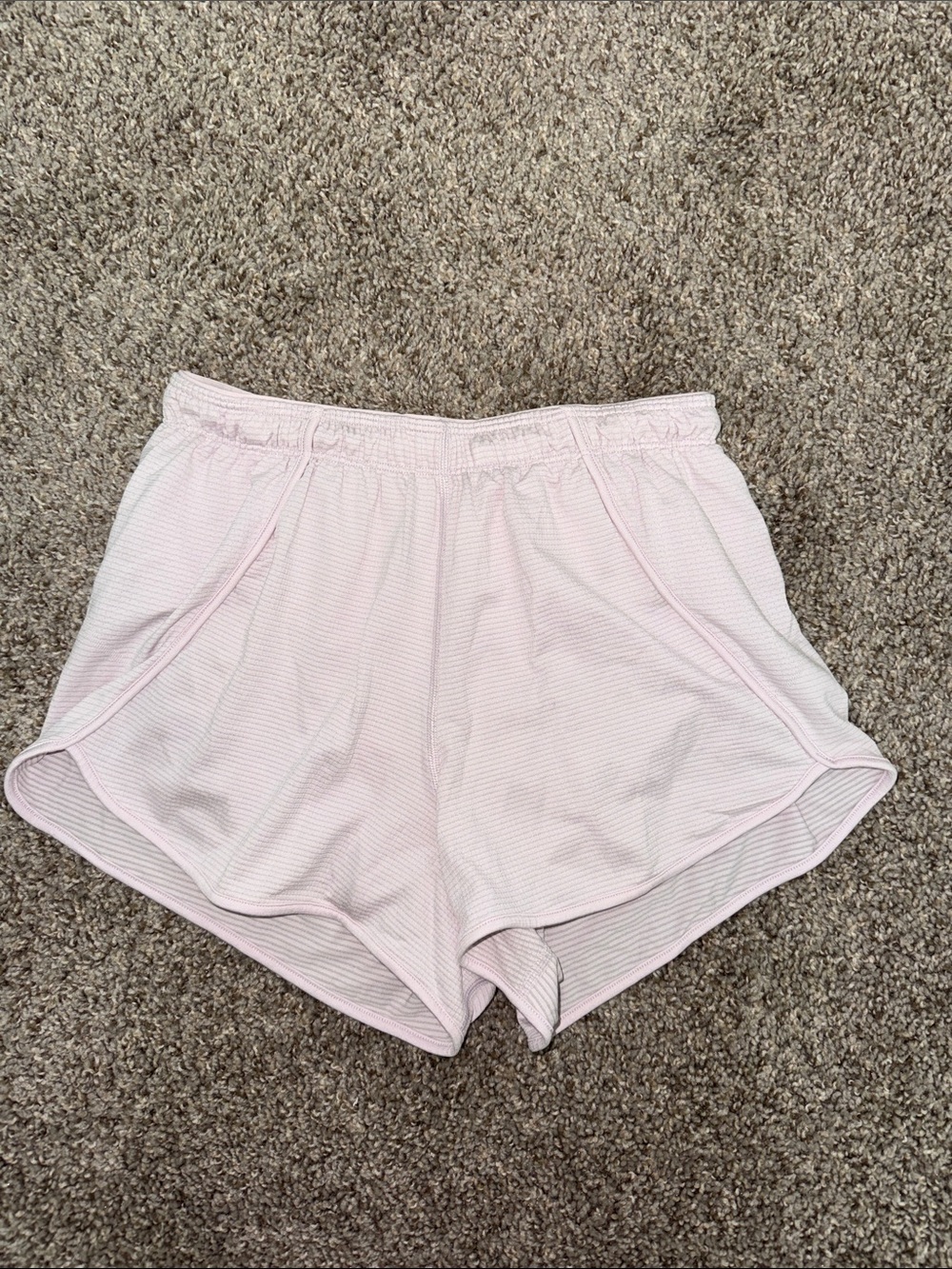 Lululemon athletica Woman’s Light Pink Swiftly Shorts
